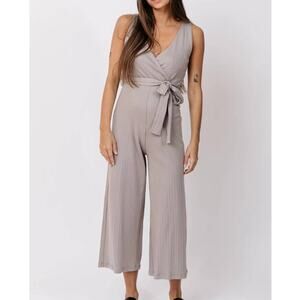 Mata Traders Organic Cotton Sleeveless Cropped Jumpsuit Women's Size Small